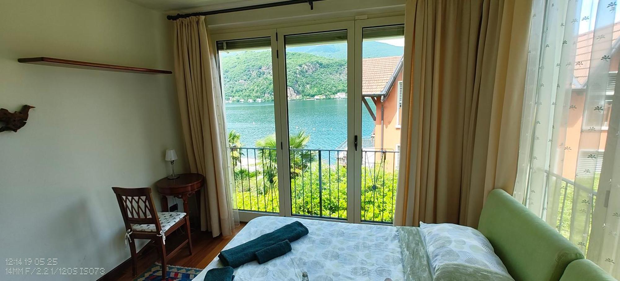 B&B Dolce Vista Al Lago Lugano Porto Ceresio Exterior photo